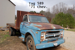 589