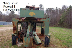 752